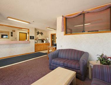 Super 8 By Wyndham Fairfield Hotel Interior photo